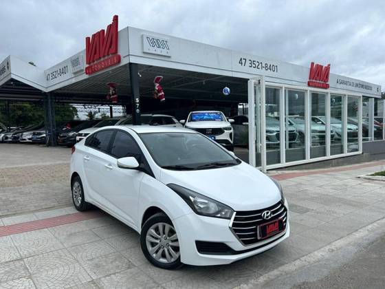 HYUNDAI HB20S 1.6 COMFORT STYLE 16V FLEX 4P AUTOMÁTICO